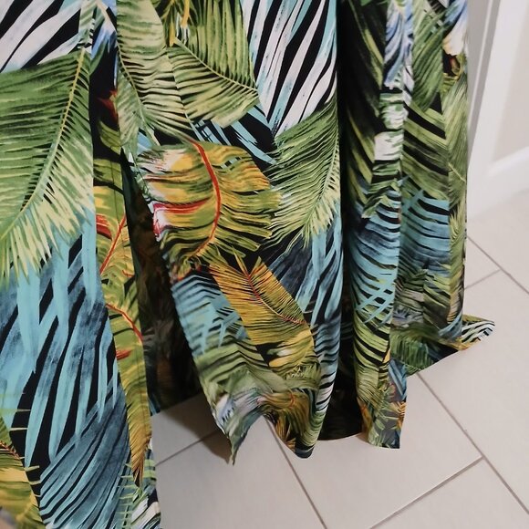 Fashion Nova Palm Maxi Dress Women's Size XL Multi Halter Cutout Tropical Print - Picture 2 of 7